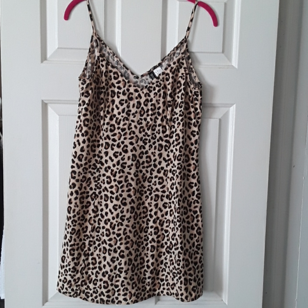 H&M animal print dress